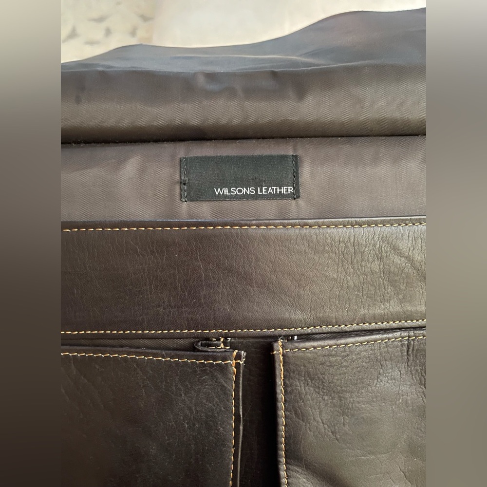 Wilsons Leather Dark Brown Leather Satchel Briefcase Messenger Computer Bag
